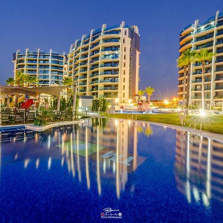 Апартаменти Torrevieja - Punta Prima Sea Senses Екстер'єр фото