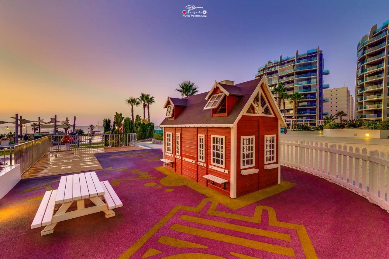Апартаменти Torrevieja - Punta Prima Sea Senses Екстер'єр фото