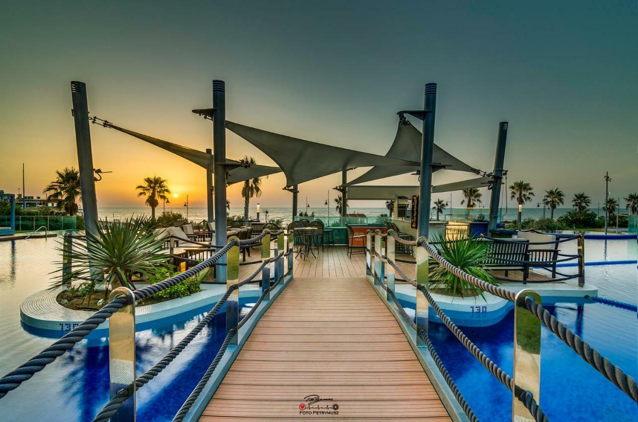 Апартаменти Torrevieja - Punta Prima Sea Senses Екстер'єр фото