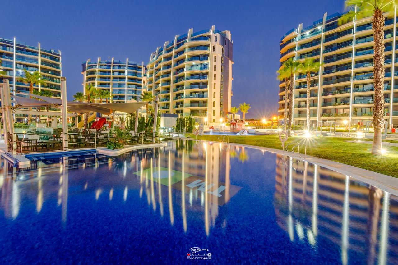 Апартаменти Torrevieja - Punta Prima Sea Senses Екстер'єр фото